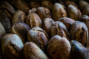 <strong>pain-d-anais-24-300×200</strong> <em>pain aux graines</em><br /></p><p>