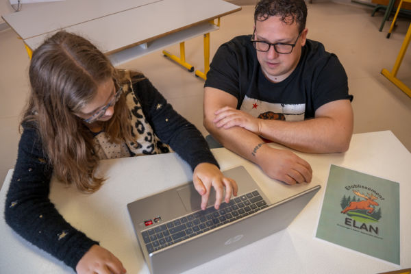 <strong>seance-orthopedagogie2</strong> <em>Séance d’orthopédagogie</em><br /></p><p>